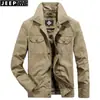 Jeep Casual Roupas Masculinas Primavera e Outono Nova Moda Lapela Casaco Casual Masculino Fashion Multibolsos Top 2676