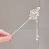 Horquilla de flor con borlas para mujer, nuevo estilo chino, de alta gama, nicho, estilo antiguo, horquilla para recogido, accesorio para el cabello Hanfu y cheongsam