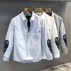 Camisa blanca de otoño retro a la moda con retazos de cachemir estilo Hong Kong estilo japonés camisa fresca para hombre de manga larga