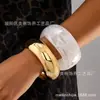 Set de Dos Piezas de Pulseras Minimalistas Lisas Exageradamente Grandes con Bandas Anchas Teñidas para Mujer, Elegante y Adecuado para Apilar