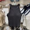 Sutiã com Alça no Pescoço Moda Colete Curto Novo Estilo Verão 2025 Estilo Garota Popular Colete Curto Liso com Bojo para Mulheres 473991