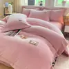 Juego de cuatro piezas de color sólido mate de terciopelo de leche para otoño e invierno, engrosado y cálido, funda de edredón de terciopelo coral de doble cara, sábana bajera, juego de ropa de cama