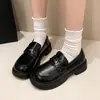 Zapatos Planos de Venta Caliente para Mujer 2026 Otoño Nuevo Estilo Suela Gruesa Aumentadores de Altura Estilo Británico Zapatos Pequeños de Cuero sin Cordones Zapatos JK Individuales