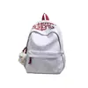 Mochila Casual Simple de Estilo Nuevo para Verano 2026 para Estudiantes, Alto Valor Estético, Gran Capacidad, Bolso Escolar con Bordado de Letras Personalizado