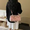 Bolsa de Mão Nicho Coreana Feminina 2026 Nova Moda Rebite Bolsa de Motocicleta Estilo Retrô Tendência Cool Hot Girl Bolsa Transversal