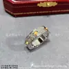 Versión de alta gama del anillo Shuibei V cielo estrellado dorado, oro rosa de 18k, anillos de pareja unisex, anillo LVOE, estilo de celebridad