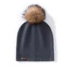Venta al por mayor de fábrica Bufanda de cachemira transfronteriza Otoño e Invierno Nuevo Color Sólido Engrosada Gorro con Pompón Estilo Coreano Moda Cálida Protección para los Oídos Gorro para la Cabeza