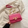 Bolsa de Grande Capacidade para Mulheres 2025 Nova Moda Bolsa de Ombro de Corrente de Alta Qualidade Popular Versátil Transversal Bolsa Quadrada Pequena