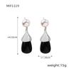 Xinyixin Dopamina Candy Color Light Luxo Resina Colorido Brincos Femininos Titânio Aço Nicho Requintado Elegante Brincos em estoque