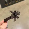 Presilha de Cabelo com Laço de Tecido Estilo Coreano, Strass, Presilha Bico de Pato, Presilha Lateral, Presilha para Franja, Grampo para Mulheres com um Visual Estiloso