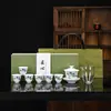 Juego de Té Kung Fu Personalizado de Porcelana Blanca Dehua con Tazón de Tapa de Tres Piezas, Taza de Compartir de Vidrio, Juego Pequeño, Juego de Regalo, Personalización Corporativa