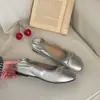 Primeiro Encontro Temporada Feijão Feijão Sapatos Femininos 2026 Novo Francês Aumento Interno de Altura Laço Bico Redondo Ballet Mary Jane Sapatos Femininos Macios
