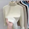 Suéter Feminino de Veludo Grosso com Gola Alta Estilo Coreano Moda Redutor de Idade Temperamento Versátil Quente Solto Slim Fit Camada Base Top