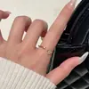 Anillo de corazón de doble capa con diseño único para mujer, modelo nuevo con circonita microincrustada, anillo abierto, lujo ligero, moderno, versátil para el uso diario