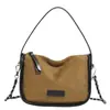 Bolsas para Mulheres, Simples Nova Moda Executiva Pequena Quadrada, de Alto Padrão Retrô de Axila Nicho Versátil para Mão e Transversal