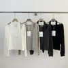 Conjunto de Dos Piezas Estilo Coreano Trece Filas sum* Otoño 2026: Una camiseta de punto elegante y bien diseñada para mujer