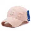 Gorra de béisbol con letras bordadas para hombre y mujer, ideal para actividades al aire libre, protección solar, viajes y cualquier ocasión.