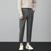Pantalones Cortos de Verano para Hombre, Caídos, Resistentes a las Arrugas, No Planchar, Ligeramente Rectos y Ligeramente Holgados, Pantalones Casuales de Trabajo para Hombre