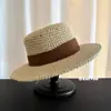 Sombrero de Paja Retro Británico de Ala Plana Estilo Casual Perezoso para Mujer, Sombrero de Sol Versátil para Protección Solar de Verano