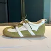 Zapatillas de entrenamiento plateadas retro alemanas de plataforma para mujer, nuevo estilo de verano 2026 Mary Jane estilo ballet zapatillas deportivas Cortez blancas