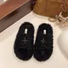 Pantufas de Lã de Cordeiro Femininas 2026 Outono/Inverno Novo Estilo Uso Externo Solado Grosso Versátil Cruz Fofo Cabelo Longo Cacheado Pantufas Sapatos