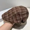 Chapéu de Pato Retrô Xadrez Estilo Britânico Primavera e Outono Chapéu Fino Adelgaçante para o Rosto com Proteção Solar