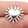 Pingente de Coração Gótico Prata Antiga 27x24mm 2,9g, um Item de Exportação Mais Vendido