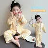 Pijama para Niñas Primavera y Otoño 2026 Nuevo Lindo Niña Pequeña Bebé Algodón Cuadros Ropa de Casa Conjunto de Cárdigan para Niños