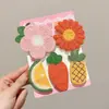 Parche de Fleco Tejido Floral Dulce para Mujer 2025 Nuevo Adhesivo Mágico Accesorio para el Cabello Pinza Lateral para el Cabello Diseño que No Daña el Cabello