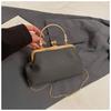 Bolsa de Mão de Corrente da Moda Verão 2025 Ombro Transversal Pequena Quadrada Bolsa Feminina Clip-in Portátil para o dia a dia