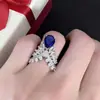 Nueva Entrada Joyería de Lujo Anillo Corona de Plumas Completamente Diamantado Forma de Pera Diamante de Alto Carbono Anillo de Diamante Alas de Ángel