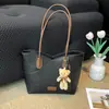 Bolso de Mano para Viajes Diarios Bolso Tote Versátil Otoño 2026 Nuevo Textura de Alta Calidad Bolso de Hombro Único Gran Capacidad Bolso de Mano Elegante