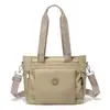 Nova bolsa tote de nylon multi-compartimentos resistente à água 2026, adequada para e-commerce transfronteiriço, com design simples, grande capacidade e pode ser carregada como bolsa de ombro ou bolsa transversal