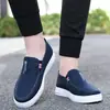 2026 Novos Sapatos de Tecido de Primavera e Verão de Pequim, Sapatos de Trabalho Resistentes ao Desgaste, Sapatos Casuais Antiderrapantes, Sapatos de Lona, Sapatos para Caminhada para Homens