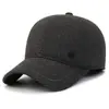 Boné Bordado Casual de Nova Moda Transfronteiriço com Proteção de Orelha Quente Boné de Beisebol Masculino para Exterior com Acolchoamento de Veludo Espesso Boné Plano