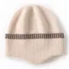 Chapéu de Tricô Macio e Pegajoso de Caxemira 2026 Outono/Inverno Novo Design Color Block Unissex Proteção para Orelhas Quente Proteção contra Frio