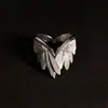 Anillo de Alas de Ángel Yuhong 2024 para Hombre Tendencia Personalizado Estilo Genial Pluma Moda Anillo de Ala Creativo