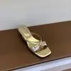 BEILIXUAN Sandalias Planas Elegantes de Estilo Coreano con Punta Cuadrada y Tira Única para Mujer 2026 Verano Nuevas Chanclas Casuales de Punta Abierta con Suela Gruesa