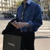 Camisa de Mezclilla de Manga Larga en Azul Oscuro para Hombre, Atuendo de Alta Gama Sensual y Elegante, Camisa Estilo Dandy Británico de Estilo Restringido, Chaqueta Delgada