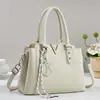 Bolsa de boda roja para mujer, modelo nuevo para madres de mediana edad, bolsa de novia de gran capacidad para bodas, bolso de mano para suegra