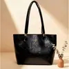 Bolso Tote para Mujer 2026 Estilo Caliente Bolso de Hombro Casual de Moda con un Toque de Alta Gama para Estudiantes Universitarias para la Clase y el Trayecto