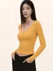 Camiseta de manga larga con cuello en forma de corazón para mujer, corte ajustado, favorecedora, camiseta de hombro normal para mujer, top básico elegante y versátil de manga larga para principios de otoño para mujer