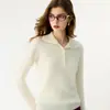 Nueva camiseta base de punto de cachemira para otoño e invierno, moderna, corte holgado, adelgazante, cuello semi-alto con hebilla, color liso elegante para mujer