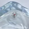 Pendientes de Aleación de Titanio Astmf-13 Forma de Corazón Dorado Estrella de Cuatro Puntas G23 Titanio Rosca Interna Stud para Perforación de Labio con Circonita