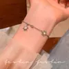 Pulseira de Pérolas Incrustadas com Diamantes de Luxo Leve Outono e Inverno Nicho Exquisito de Alta Qualidade Moda Melhor Amiga Pulseira de Floco de Neve Pulseira