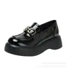 Mocassins de Couro Genuíno Tamanho Pequeno Estilo Britânico 2024 Novo Modelo Sapatos Individuais Estilo College Sapatos Pequenos de Couro com Solado Grosso para Mulheres na Primavera e Outono