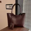 Bolso de Gran Capacidad para Mujer, Nuevo Estilo de Primavera, Bolso de Hombro Casual Simple, Textura de Alta Gama, Bolso Tote para Viajes Diarios