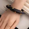 Pulsera de Madera Geométrica Remachada Retro Europea y Americana Nicho de Moda Genial Exagerada Accesorios de Pulsera Exportación Joyería a Mano Joyería Transfronteriza