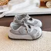 Tênis Esportivo de Malha Infantil para Meninas, Sapatos Casuais Respiráveis com Solado Macio, Velcro, Estilo Outono, Sapatos de Bebê Fofos, 3-6-12 Anos