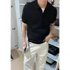 Camiseta de manga curta business slim-fit leve e elegante para o verão com gola, look estilo old money, camisa polo de manga curta cor de damasco para homens